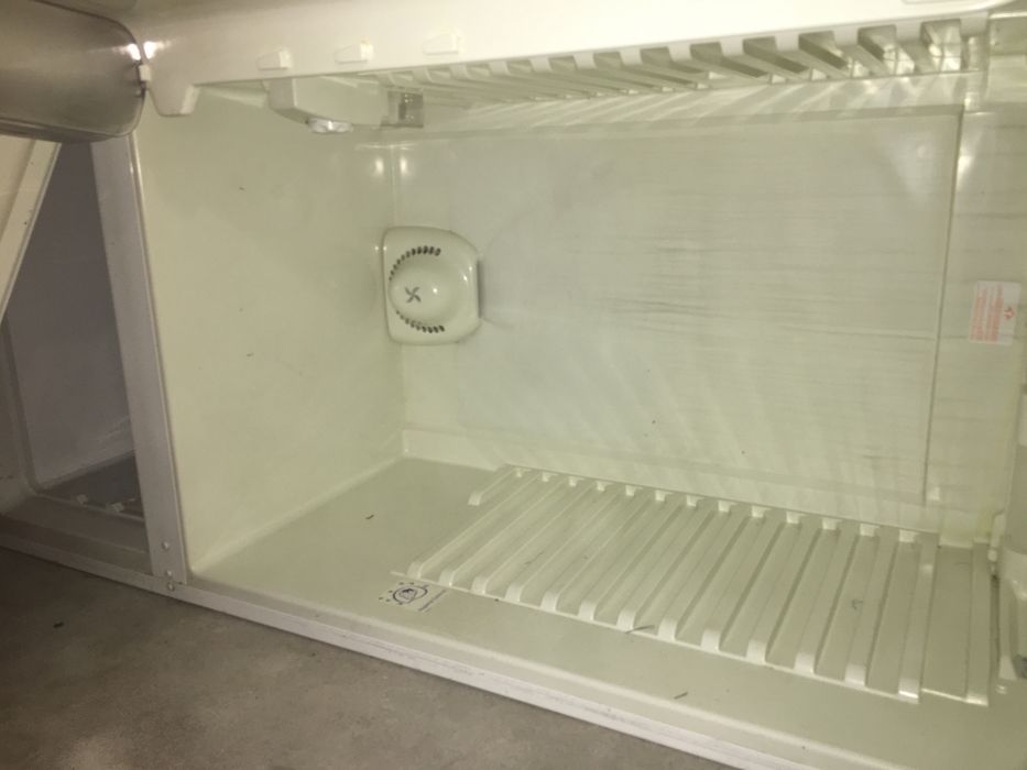 Frigorifico + Congelador Ariston Muito bom estado