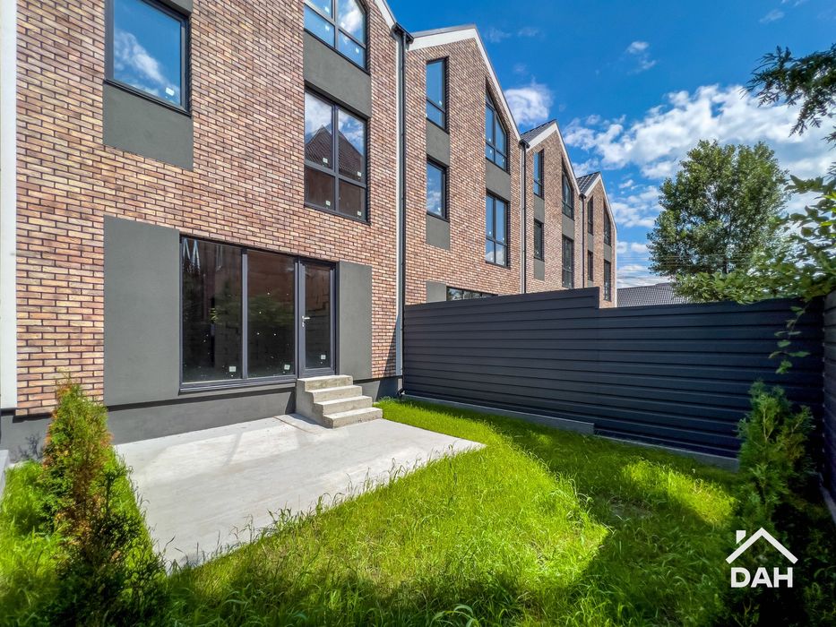 Окремий заїзд! Якісний таунхаус 140 м², асфальтована, затишна вулиця