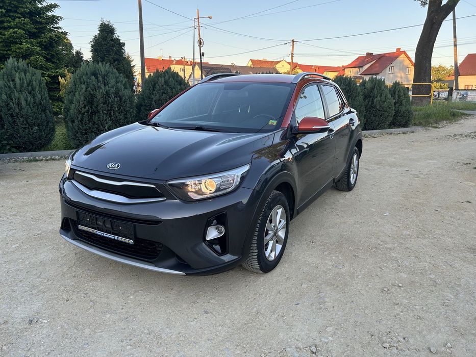 Kia Stonic 1-właściciel bezwypadkowy serwisowany navi kamera stan bardzo dobry