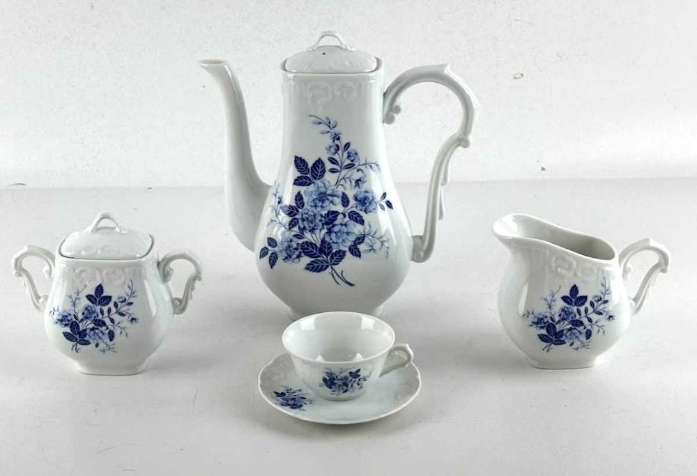 Vista Alegre serviço de café