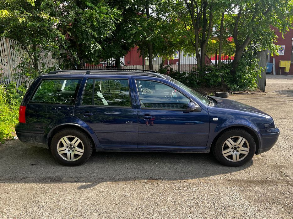Volkswagen Golf IV kombi, 2002, benzyna 1.4