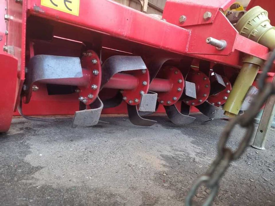 Fresa agricola Nova Reforçada de 1.55 de corte transmissão de carretos