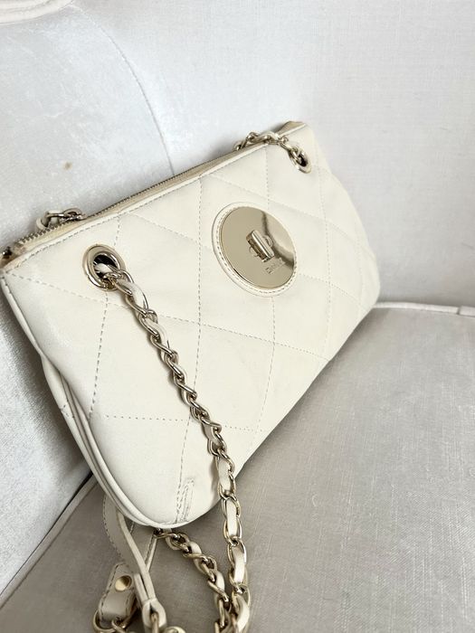 Torebka kremowa DKNY