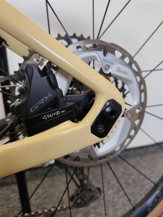 Rower gravelowy KROSS ESKER RS 1.0 OUTLET