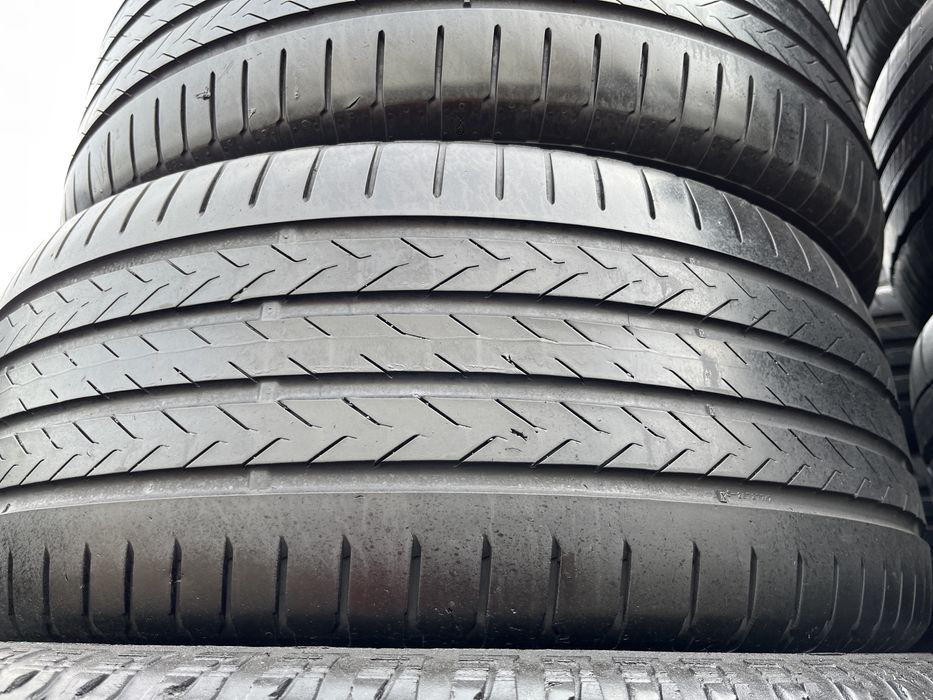 235 55 R19 255 50/R19(різноширокі) Continental EcoContact6