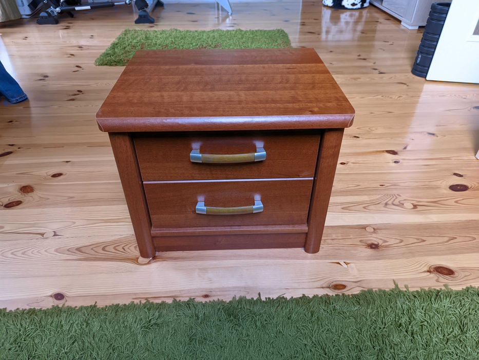 Szafki nocne Sen, kolor orzech, dwie sztuki