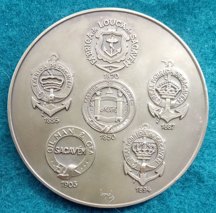 Medalha fabrica de loiça de Sacavém