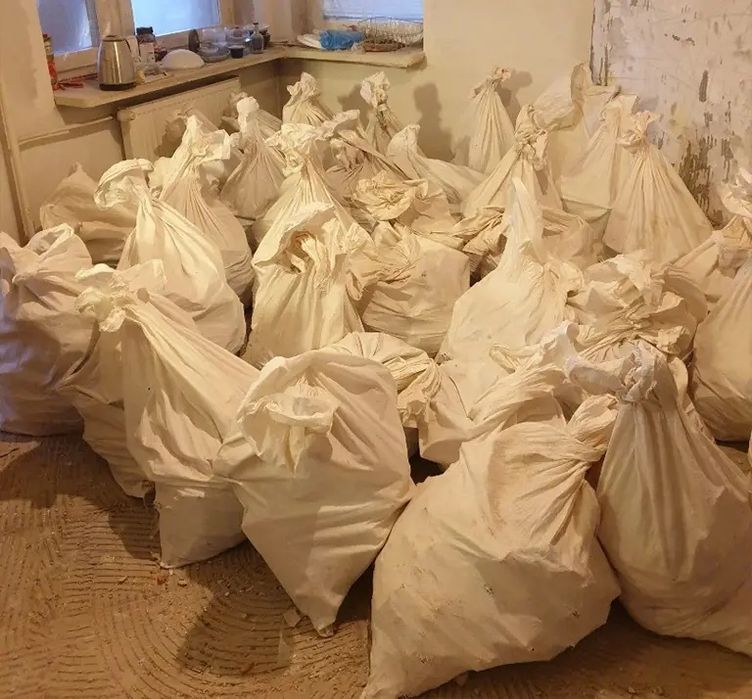 Wywóz gruzu luzem lub w workach  załadunek