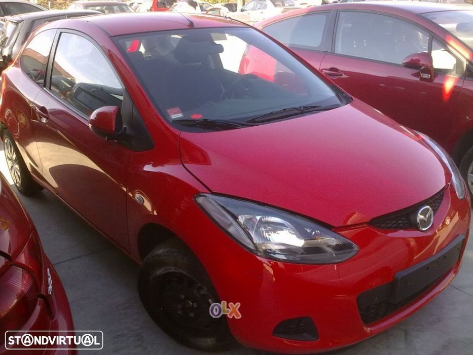 Traseira / Frente /Interior Mazda 2 2010