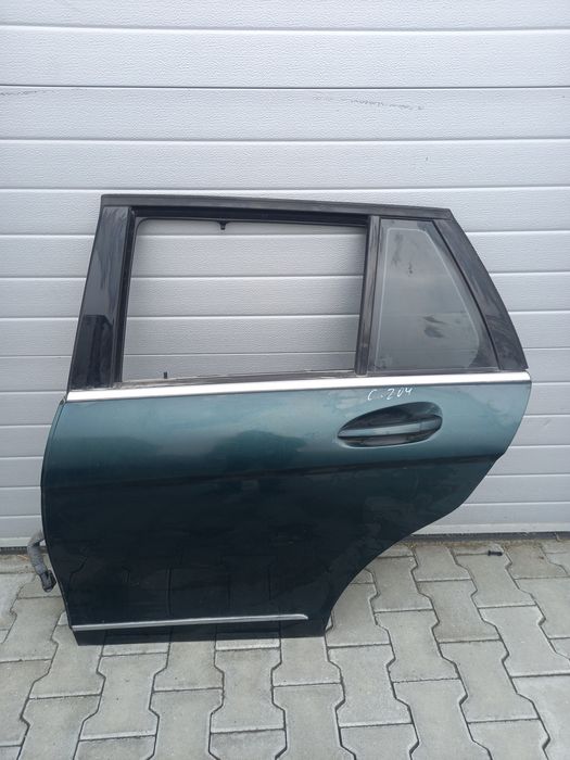 Дверка двері дверь задня ліва Mercedes C-class w204 універсал