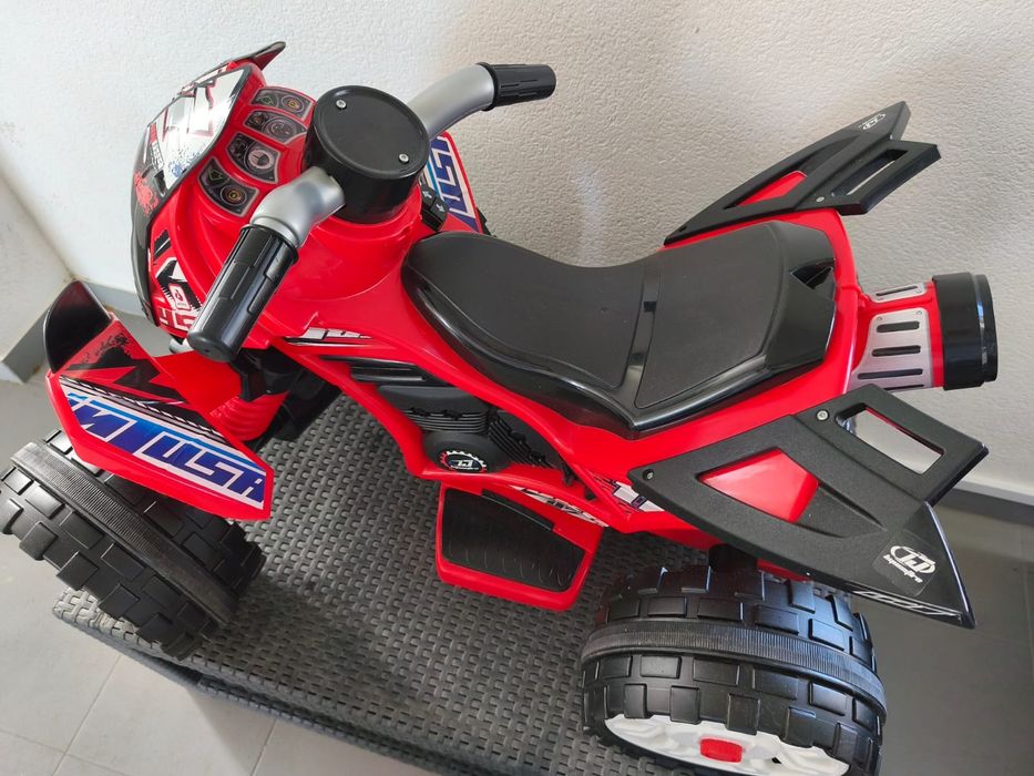 MOTO4-  Elétrica 12v