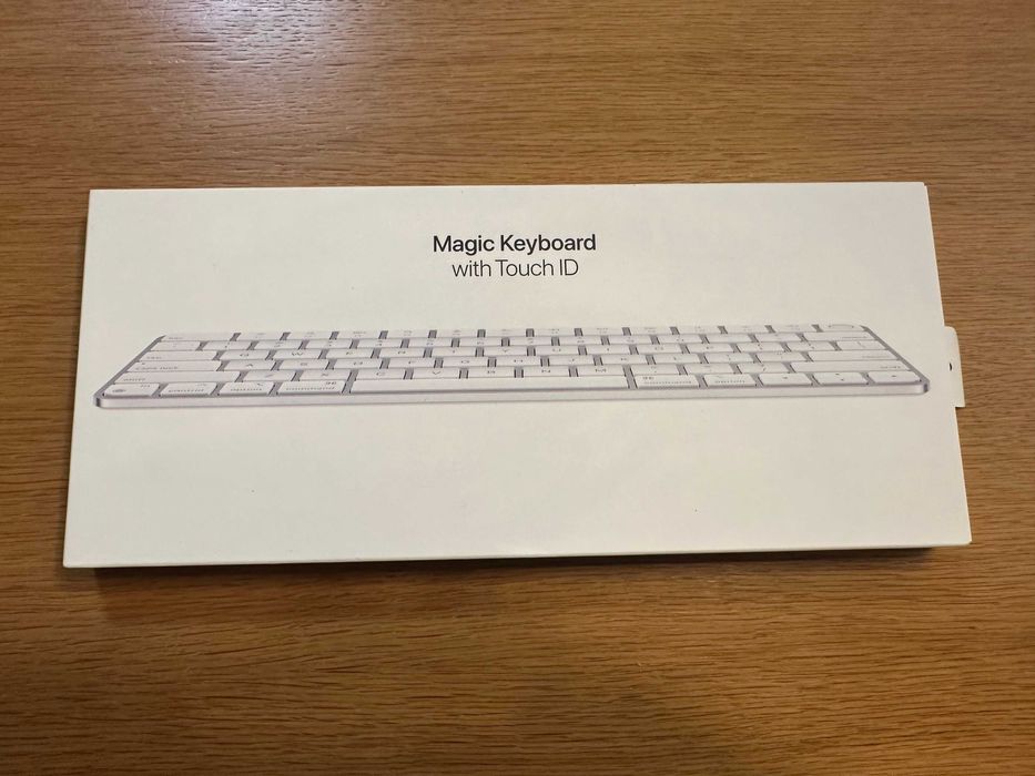 Apple A2449 Touch ID