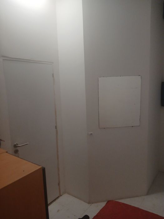 Quarto individual na Amadora