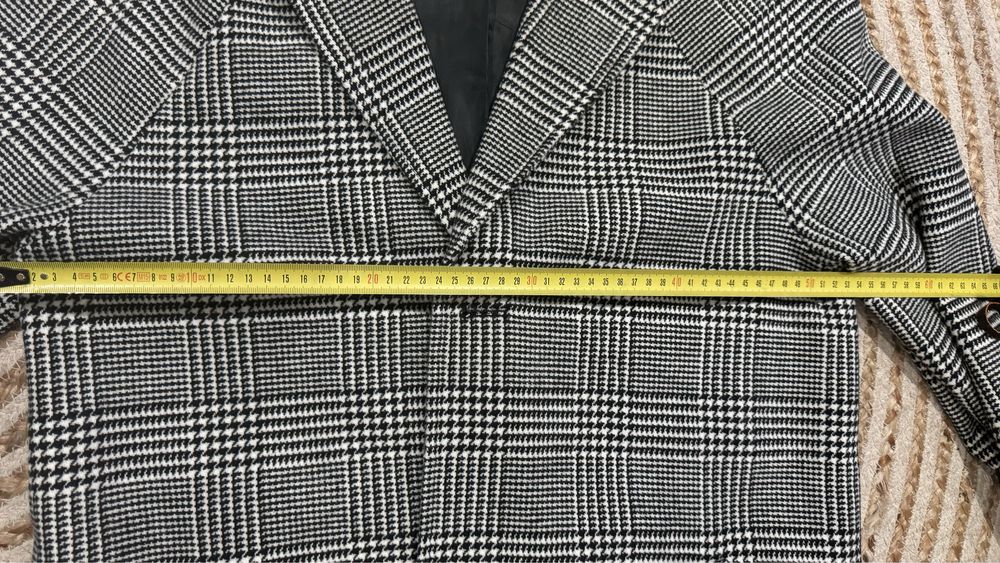 Nowy, elegancki płaszcz męski w kratę YourTurn, rozmiar M