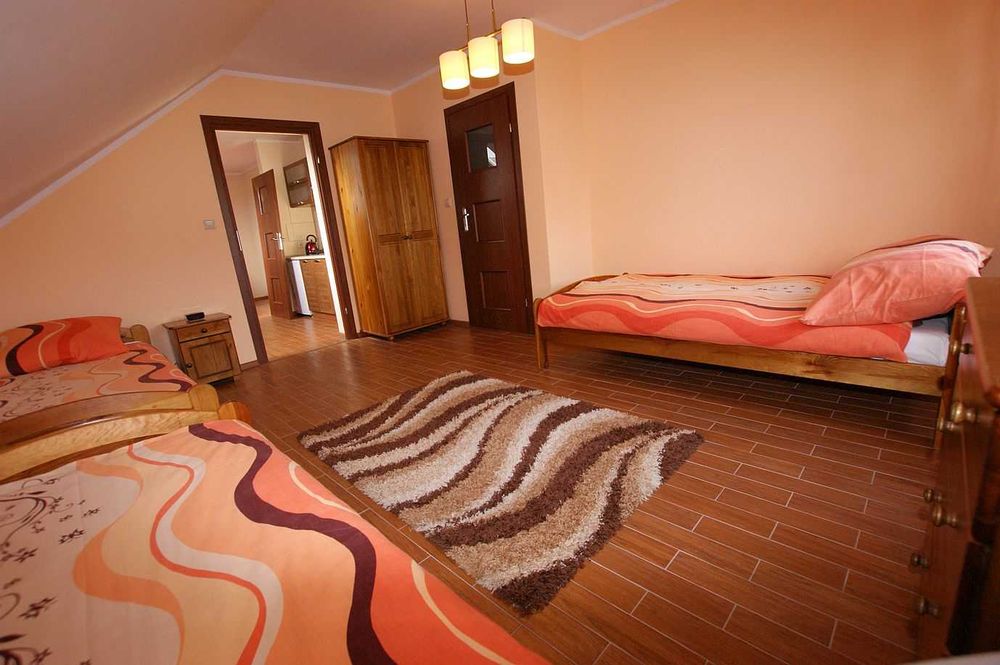 Apartamenty przy basenie blisko morza