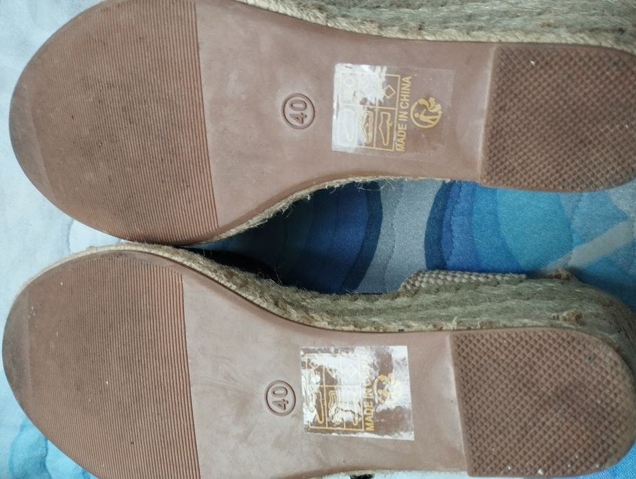 Sandały/ espadryle damskie na koturnie roz40