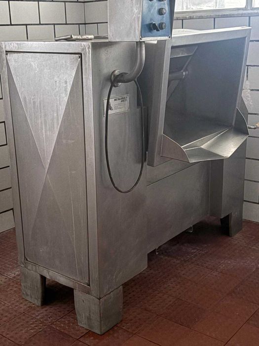 Misturadora de Carne Industrial Basculante