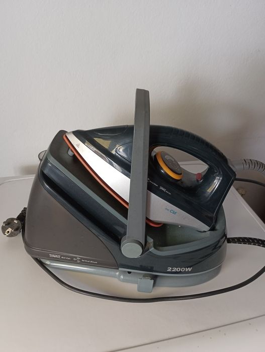 Ferro de engomar Clatronic