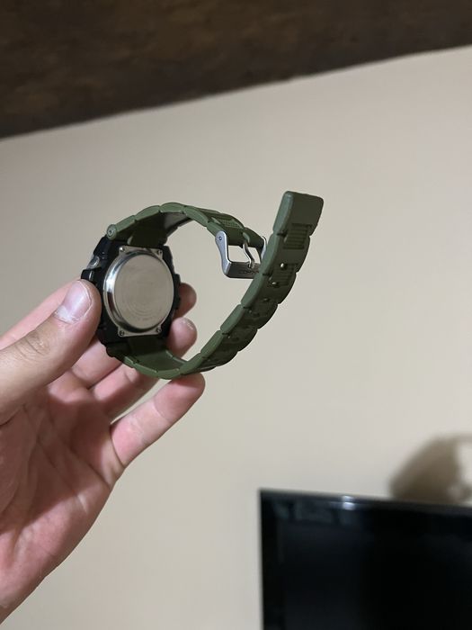 Продам часы Casio G-Shock