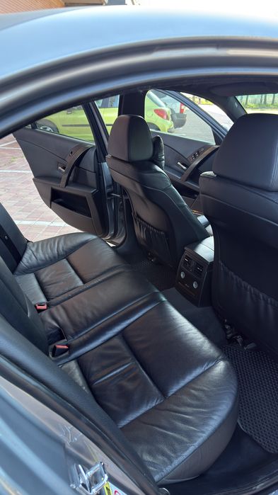 BMW E60 в доброму стані