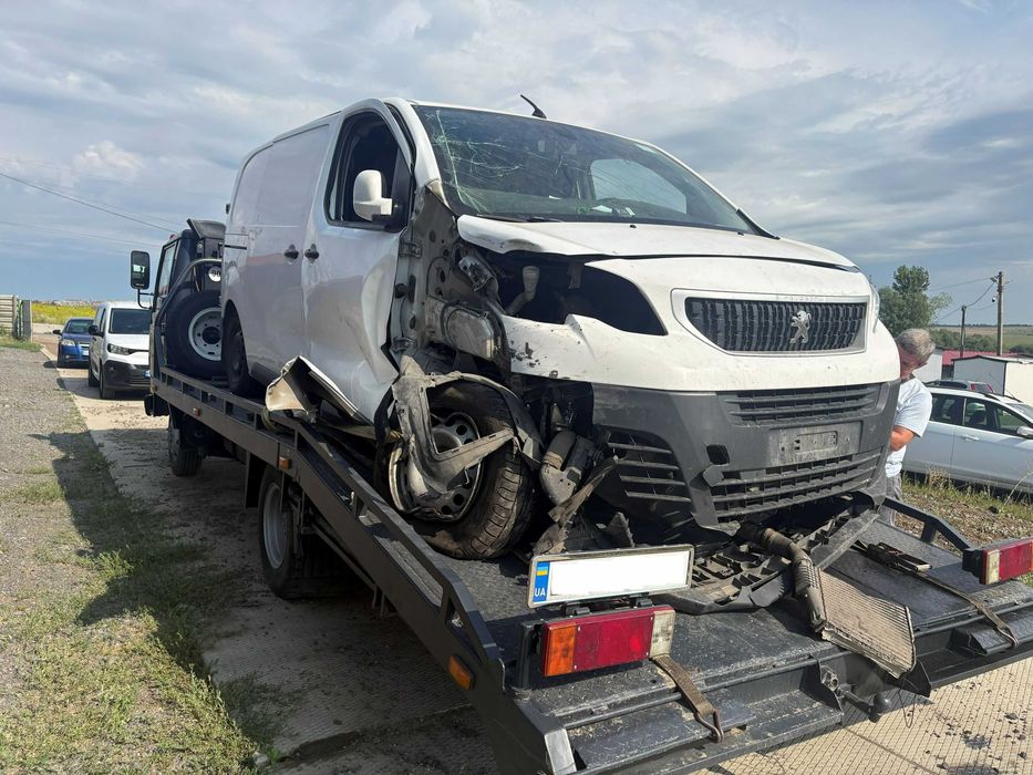PEUGEOT EXPERT 2017 VIN VF3VFAHXHHZ104736 фото оголошення 2 з 9