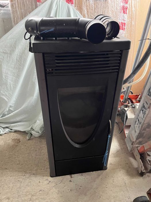 Piecyk kominek na pellet MCZ z Podstawą szklaną