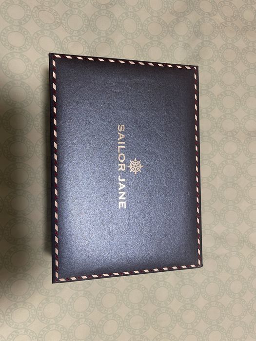 Vendo conjunto relógio, fio e porta-chaves Sailor Jane NOVO