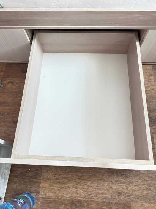 односпальне ліжко