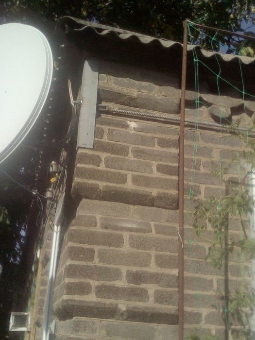 Стяжка та зміцнення стін будинків. Верхньодніпровськ.