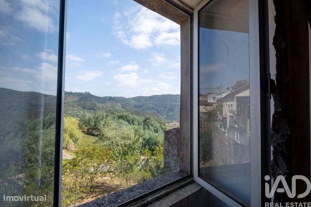 Casa / Villa T2 em Penacova de 158,75 m2