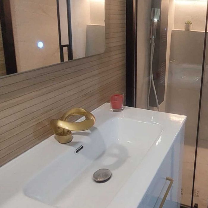 Torneira para Casa de banho ou Cozinha - Artigo Novo