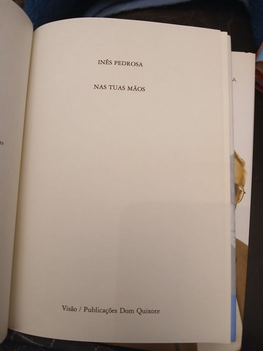 Nas tuas mãos- Inês Pedrosa