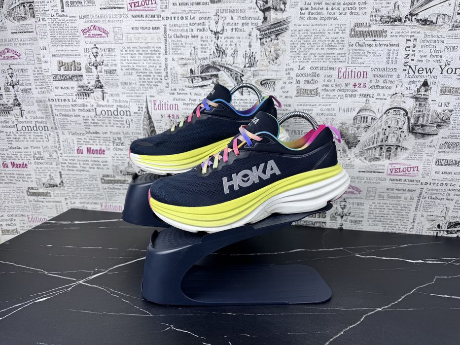 Оригінал Розмір 41 Кросівки Hoka One One Bondi 8 Взуття