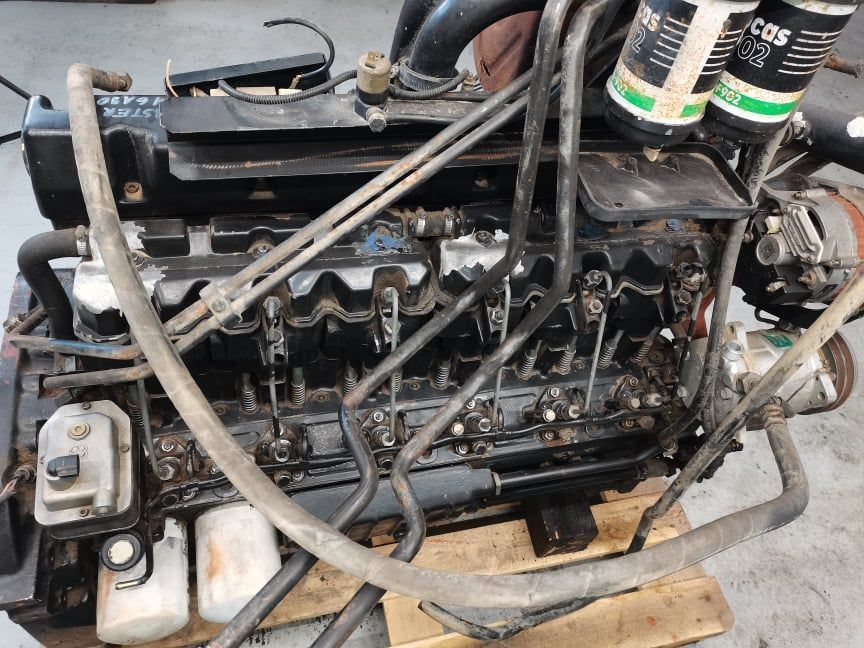 Głowica silnika Hurlimann 6190 Master Same 1000.6WTR