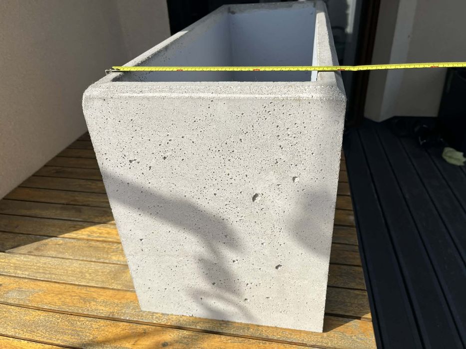 Donica betonowa 80x30x40cm