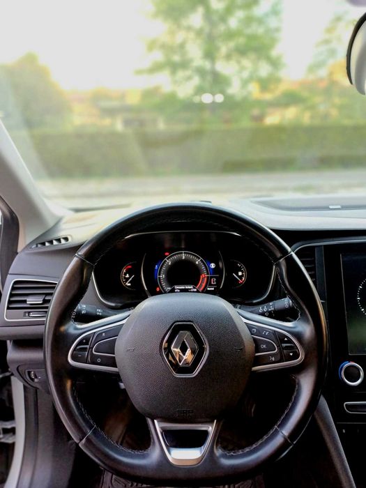 Renault Mégane Sport Tourer 1.5 dCi Bose Edition | Revisão Completa + Distribuição