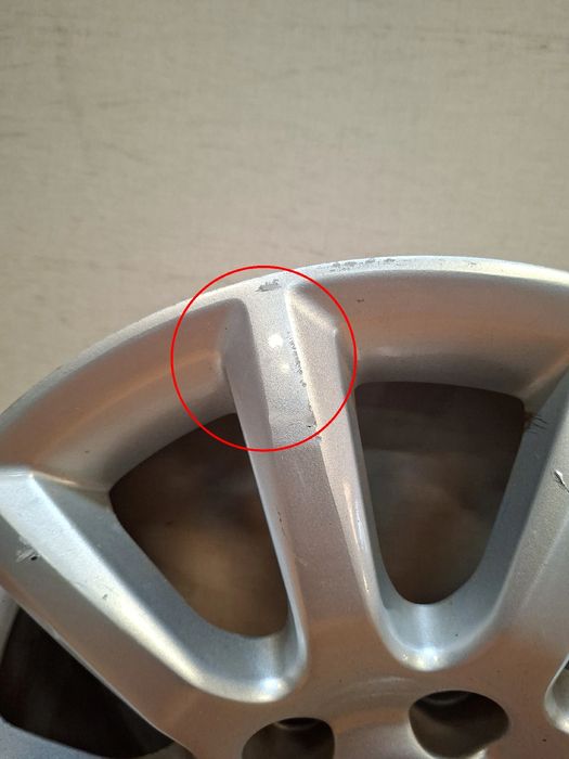 Jante frente esquerda OPEL Astra H Caravan Van (L70)