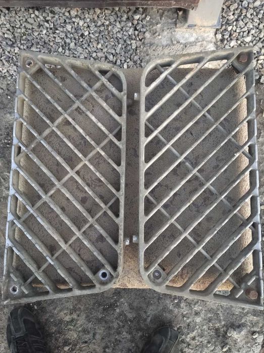 Підніжка (Накладка) кабіни ліва/ права бу Renault Premium