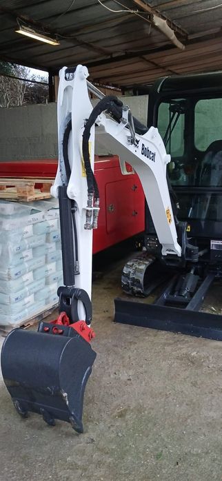 Máquina BoBcat E16