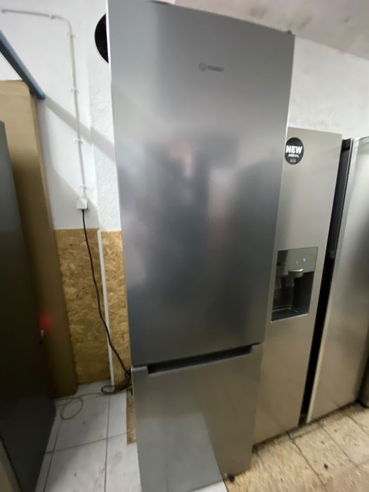 Frigorifico Indesit combinado