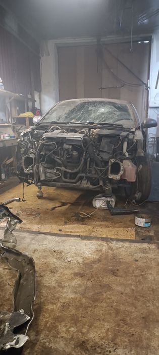 Сварка . Рихтовка.Стапель Малярные работы .ремонт ходовой . Ремонт дви