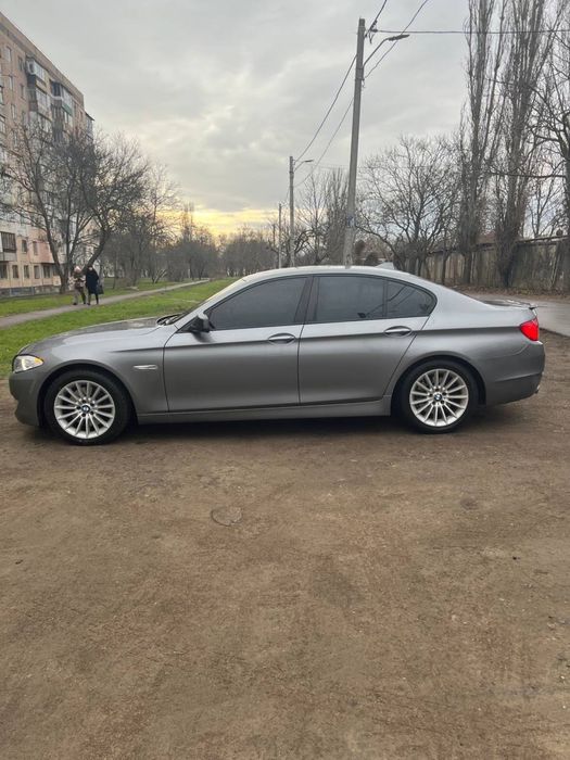 BMW F10 535i XDrive 2012