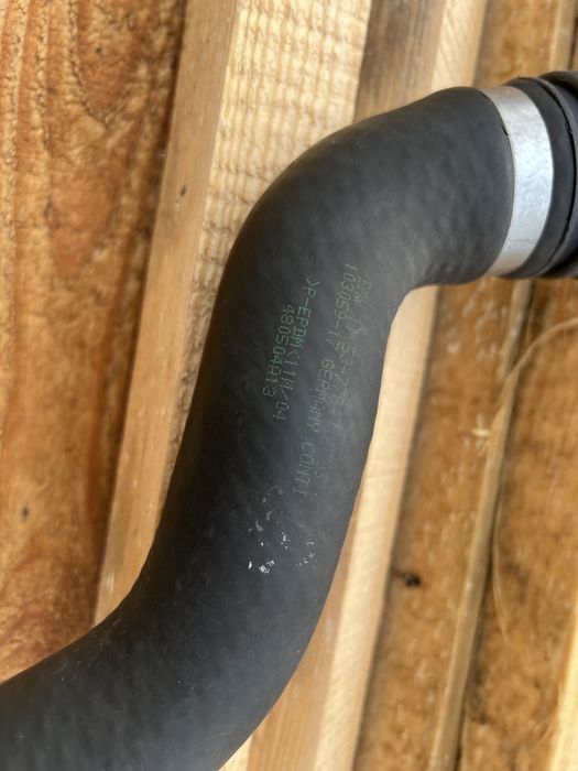 Нижній Патрубок Радіатора БМВ Е46 320d M47N Рестайлинг Шланг Тосола