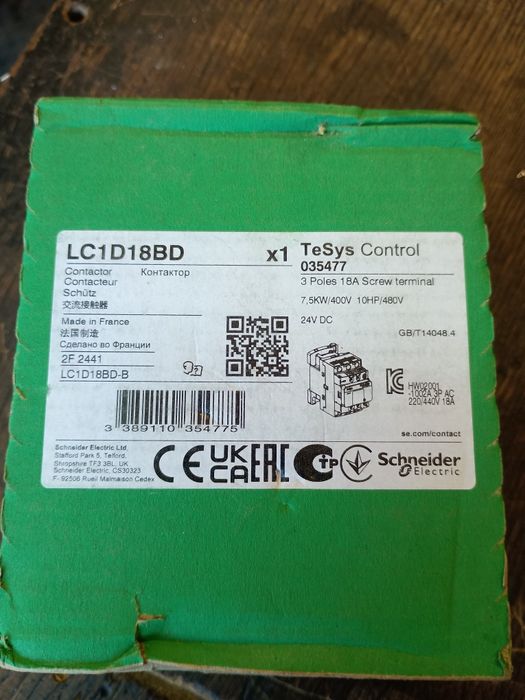 Stycznik Schneider LC1D18BD nowy