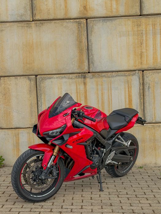 CBR 650r (35kw) 2021