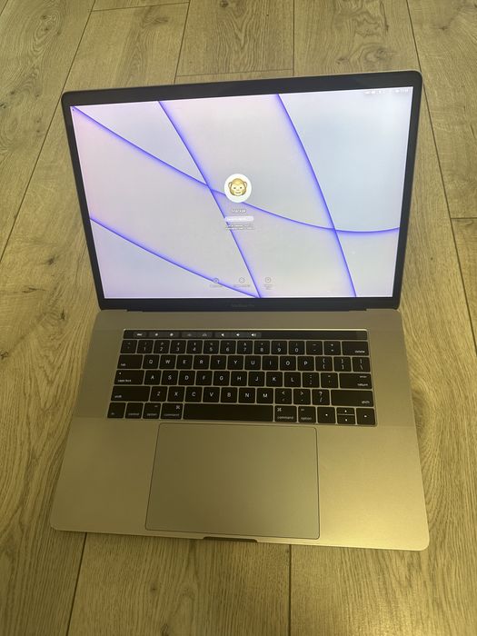 macbook pro 15 2016 16gb - купити ноутбуки - Ціна на OLX.ua