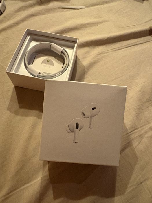 Sluchawki AirPods Pro2