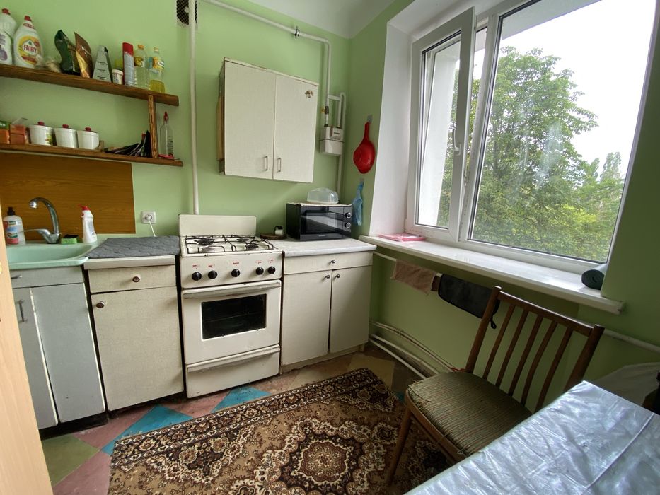 Продам 2-кімнатну квартиру, Меліоративне, утеплена, автономне опалення