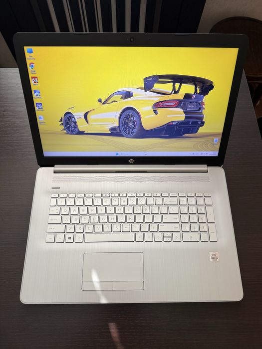 HP 17-BY3063ST/ i3-1005G1/ 16GB/ 256GB SSD