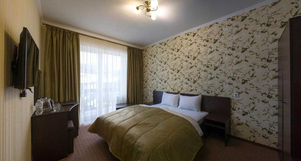 Центр Буковеля діючий апартамент прибуток СПА витяги